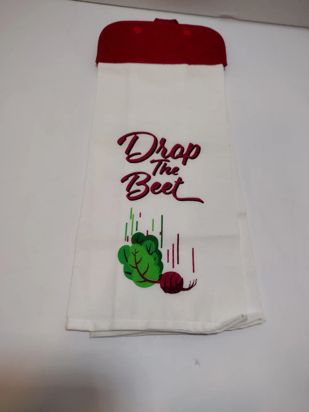 White 'Drop The Beet' Printed Kitchen Towel - Red Pot Holder Combo